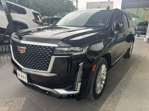 Cadillac Escalade Esv (larga) 2023