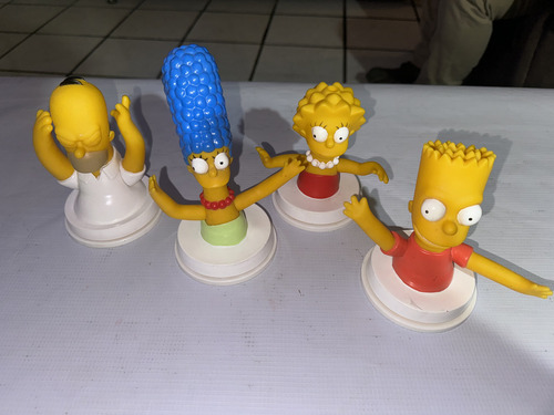 Lote De Figuras Coleccionables De Los Simpsons Tapas De Vaso (Usado)