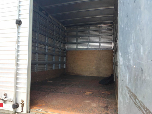 Imagem 9 de 13 de Iveco 35s14 - 2019 - Baú De 3,80 X 2,30 - Muito Nova!!