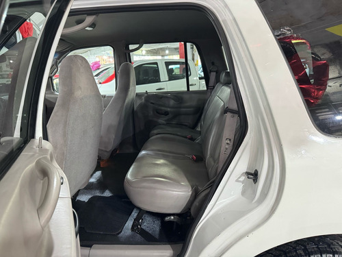 Ford Expedition 4.6 Xlt 4x2 Mt