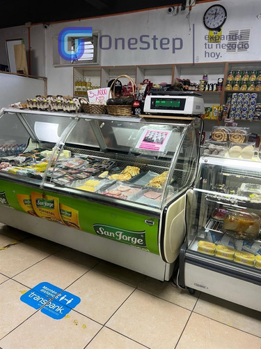 Amplio Minimarket En Venta En Santiago