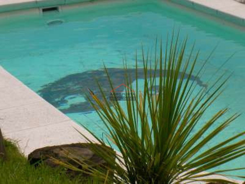 Casa En Pinares, 5 Dormitorios *- Ref: 3545