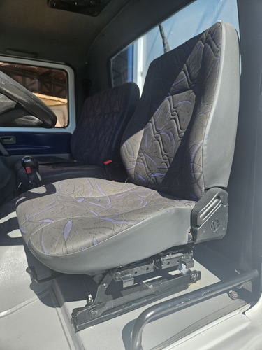 Vw 17180 Worker Ano 2010 Sider