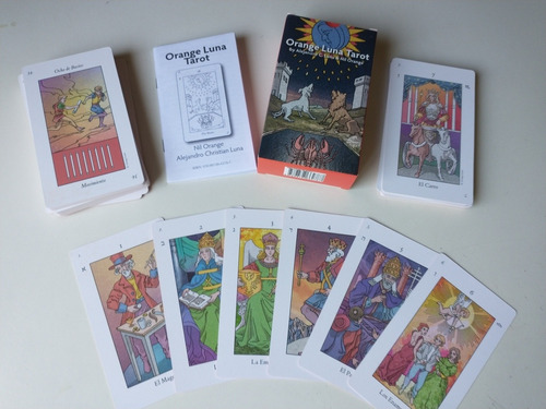 Orange Luna Tarot Mazo