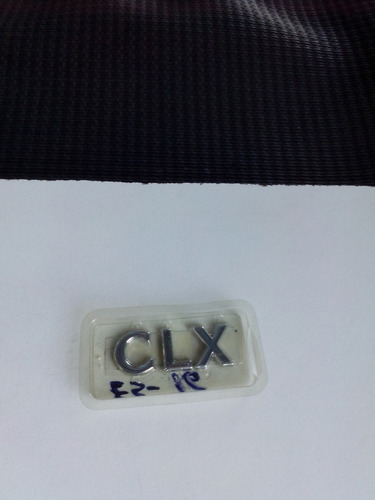 Insignias Clx De Guardabarro De Ford Escort97/2003