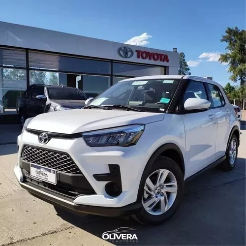 Imagen 3 de 19 de Toyota Raize Gl 1.2 0km - Olivera Automotores