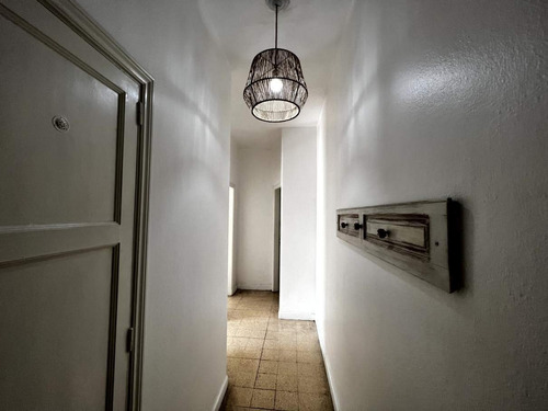 Casa De 6 Dormitorios En Cofico - Excelente Ubicación