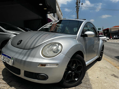 Volkswagen New Beetle 2.0 3p Automática