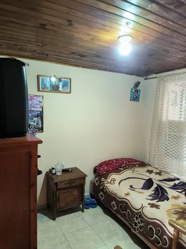 ¡amplia Casa De Dos Niveles - Ideal Para Familia Extensa O Inversión! En Sibate