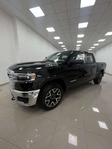 RAM 1500 3.0 Laramie 4X4 At8