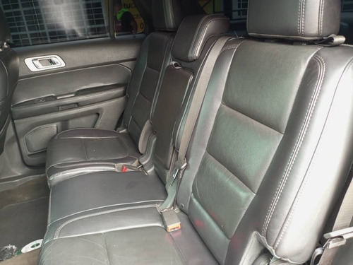 Imagen 7 de 13 de Ford Explorer Limited
