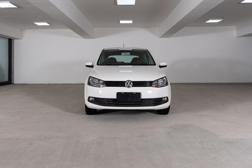 Imagen 8 de 15 de Volkswagen 2015 Gol 1.6 3 P Trend L/13