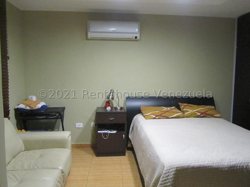 Imagen 10 de 11 de Apartamento En Venta Los Naranjos Humboldt Mls #22-7046 -- Sandra Briceño 04142730017