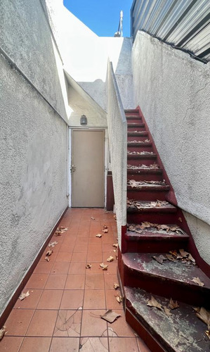 Imagen 17 de 30 de Casa En Venta A Reciclar En Villa Del Parque. A Precio De Departamento. Oportunidad Unica.