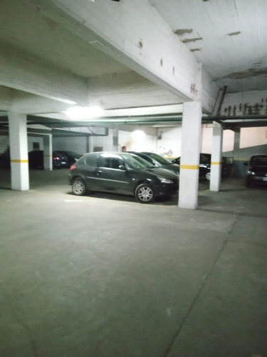Imagen 30 de 30 de Departamento De 3 Amb. Al Frente Con Balcón, Cochera Y Baulera