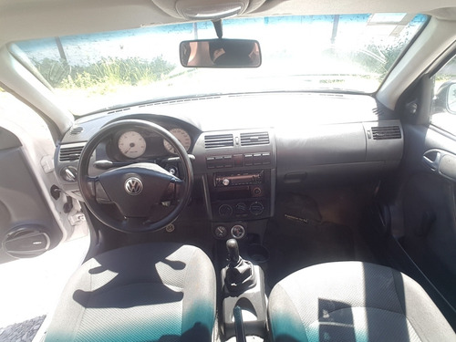 Imagen 8 de 14 de Volkswagen Saveiro 1.9 Dh Aa