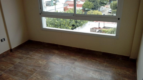 Imagen 10 de 11 de Excelente Dto A Estrenar De 3 Amb, C/ Cochera Y Terraza Prop