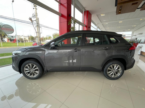 Imagen 8 de 12 de Toyota Corolla Cross Xei Cvt Sarthou Plan