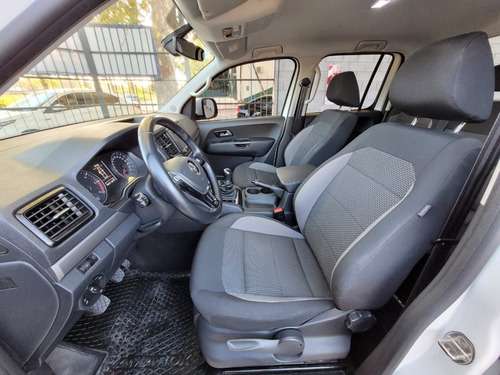 Imagen 11 de 15 de Volkswagen Amarok Comfortline 4x2 2022 Mh