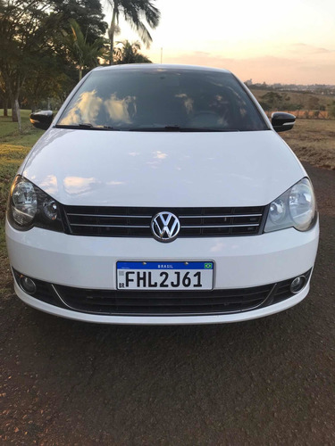 Imagem 4 de 14 de Volkswagen Polo 1.6 Vht Sportline Total Flex I-motion 5p