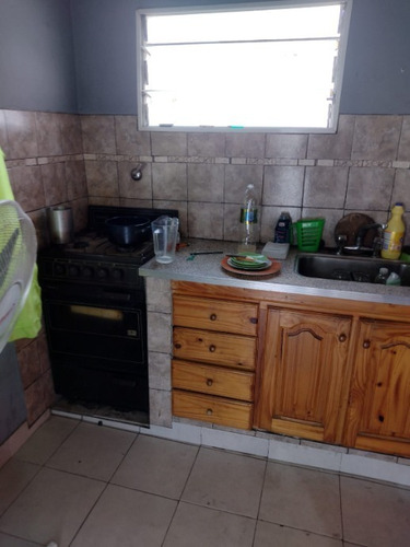 Imagen 4 de 14 de Casa Ideal Dos Familias En Venta - Villa Tesei