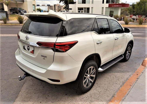 Toyota Sw4 4x4 Srx 2.8 Tdi 6 A/t 7a