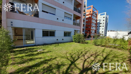 Venta De  Departamento 3 Ambientes Con Patio En  Wilde (22304)