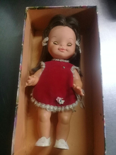 Antigua Muñeca Esma