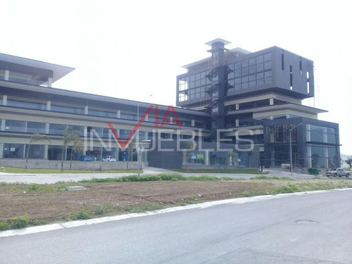 Imagen 1 de 12 de Local Comercial En Renta En Gran Reserva Cumbres, Monterrey,