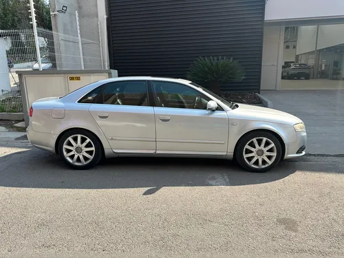 Audi A4 S Line Sport 3.2 lt