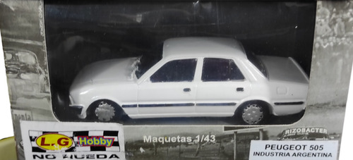Peugeot 505 Escala 1/43 Blanco. No Rueda. Resina