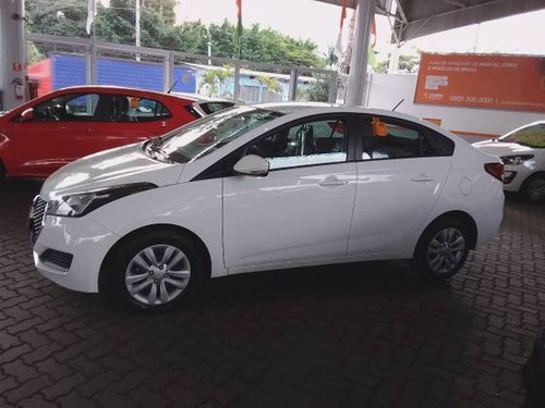 Imagem 8 de 9 de Hyundai Hb20s 1.6 Comfort Plus 16v Flex 4p Automático