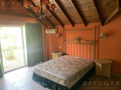 Imagen 25 de 27 de Alquiler Casa En Barrio Miraflores / Bayugar Negocios Inmobiliarios