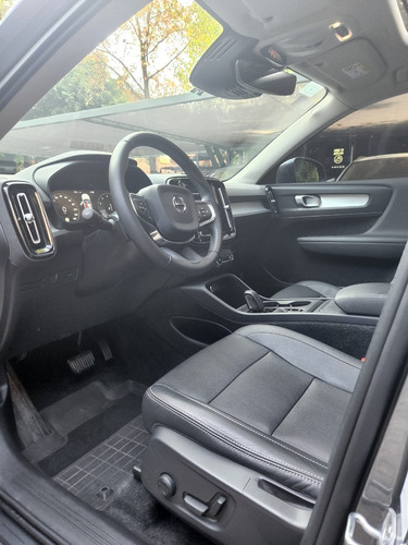 Imagen 10 de 13 de Xc40 Momentum T5 247hp Awd