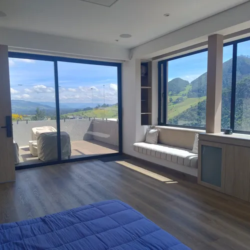 Casa En Venta En La Calera. Cod V52189