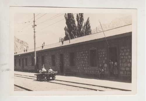 Fotografia Niños En Chata De Ferrocarril Estacion Los Andes