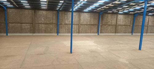 Imagen 6 de 27 de Se Renta Nave Industrial Bodega 2000 M2 Esquina Lerma Estado De México