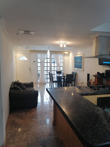 Imagen 4 de 11 de Casa En Venta Urbanización Pamatacualito - Guanta