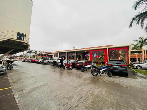 Renta De Local En Plaza Comercial En Orizaba Veracruz