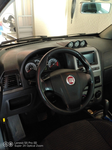 Fiat Idea 2011 1.8 16v Adventure Flex Dualogic 5p