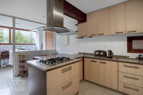 Departamento En Venta De 4 Dorm. En Las Condes