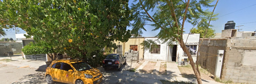 Excelente Casa En Remate Bancario En Las Perlas Torreon Perfecta Para Inversion Gran Ubicacion Adquierela Con Descuento Sk15
