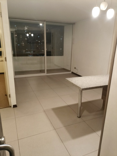 Departamento Estilo Mariposa En Venta, Angamos 339, Santiago