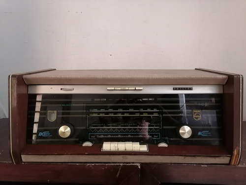 Radio De Bulbos Philips B6x23a (Usado)
