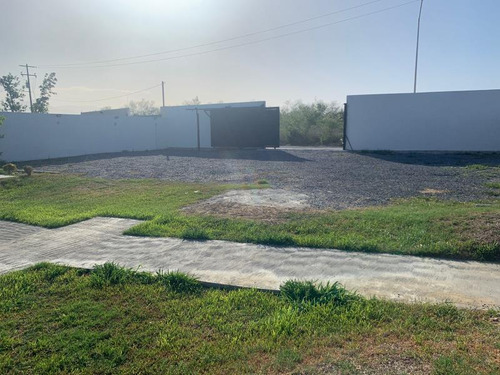 Quinta En Venta En Montemorelos Centro