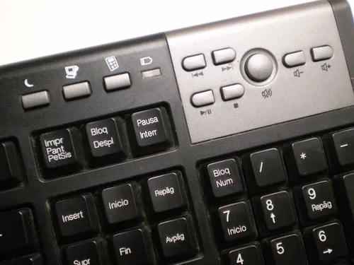 Teclado labtec inalambrico new arrivals
