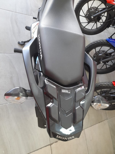 Imagen 6 de 18 de Honda Xre 190 2023