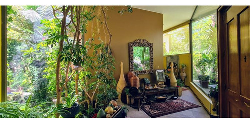 Casa En Venta En Lo Barnechea