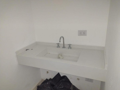 Imagen 2 de 9 de Casa - El Canton - Norte