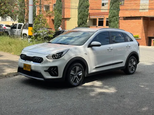 Kia Niro 1.6 híbrida AT 4x2